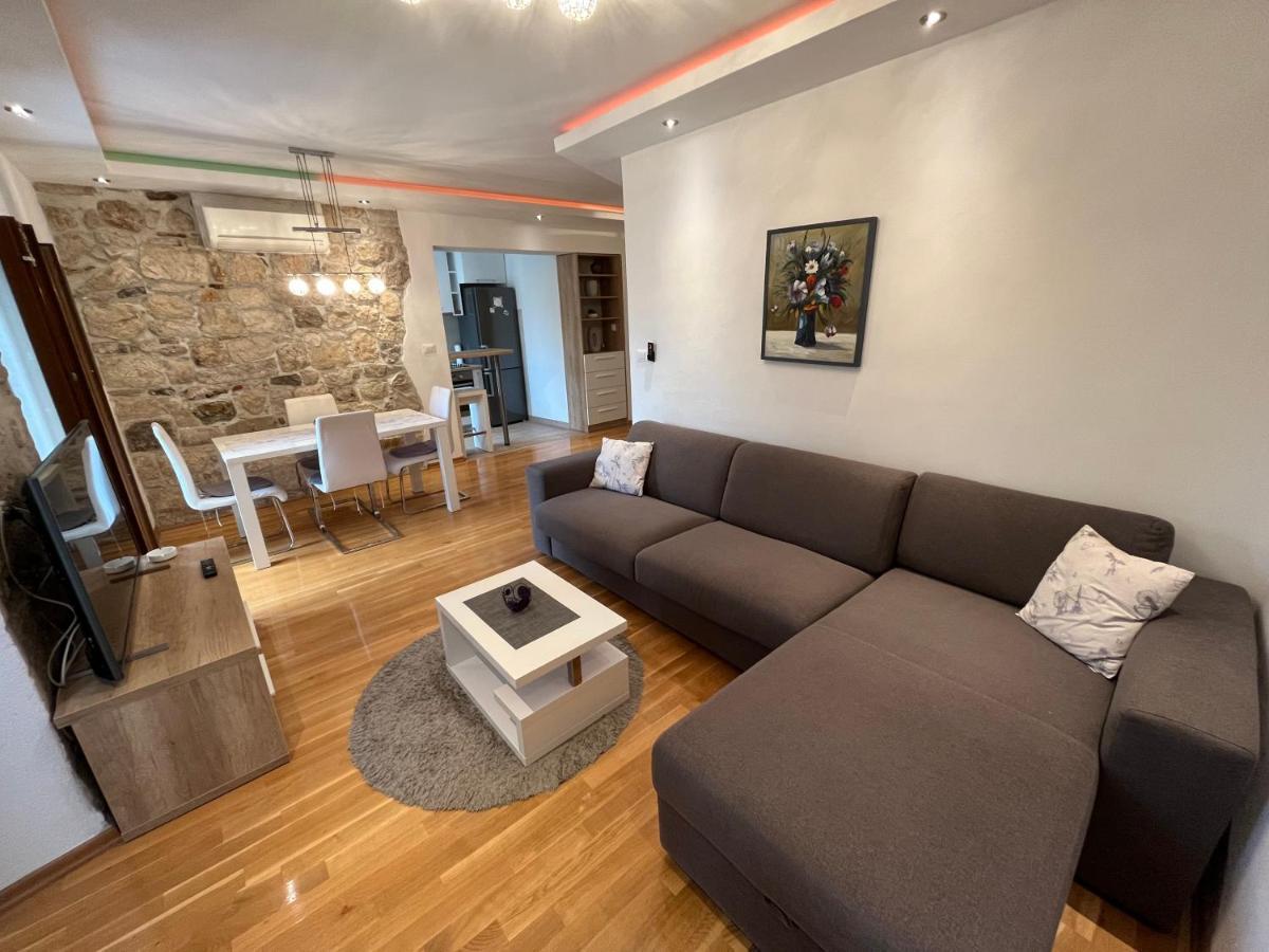 Apartma Old Town Ivo *