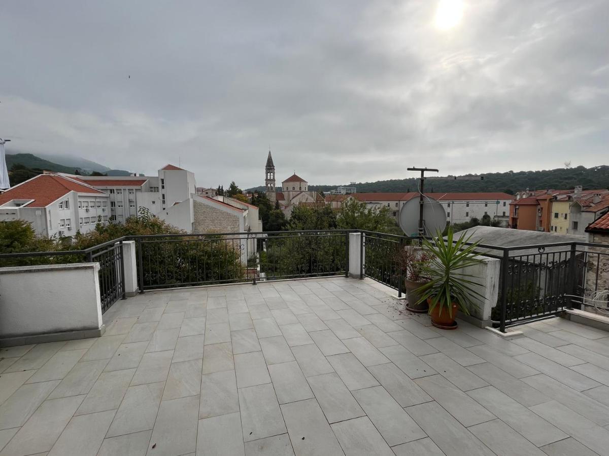 Old Town Ivo Apartma
