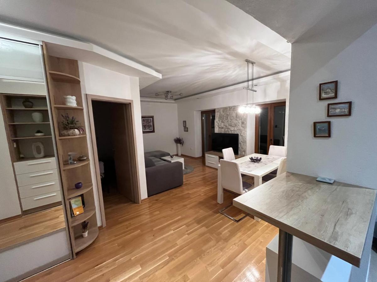 Apartment Old Town Ivo Makarska